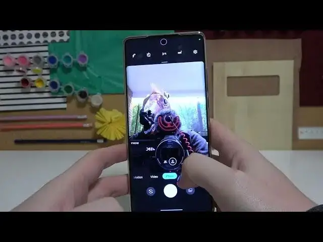 'Video thumbnail for How To Take Selfie on Motorola Edge 30 Ultra - Use Front Camera'