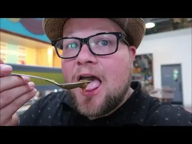 'Video thumbnail for Lunch At Disney's French Quarter Resort'