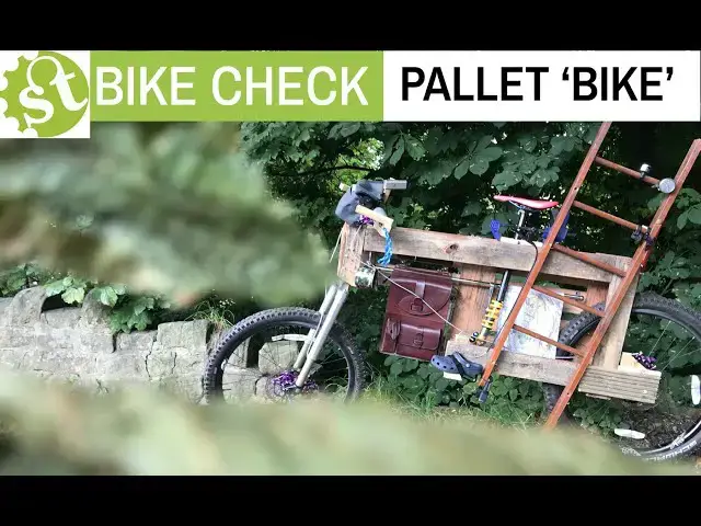 Video thumbnail for 'Bike' Made From A Pallet!