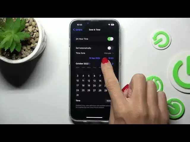 'Video thumbnail for How to Manage Date and Time on iPhone 14? | Time Settings on iOS 16'