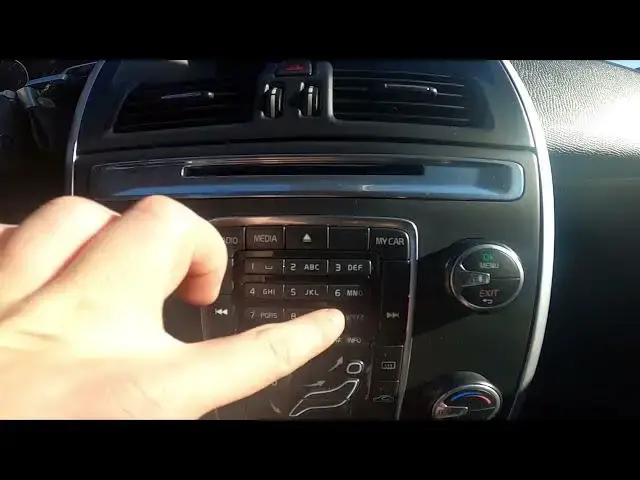 'Video thumbnail for How to Assign Radio Station to Button in Volvo XC60 I ( 2008 – 2017 )'