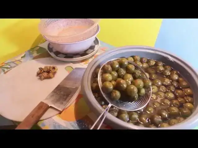 Video thumbnail for Hướng dẫn một cách làm sấu ngâm cực ngon