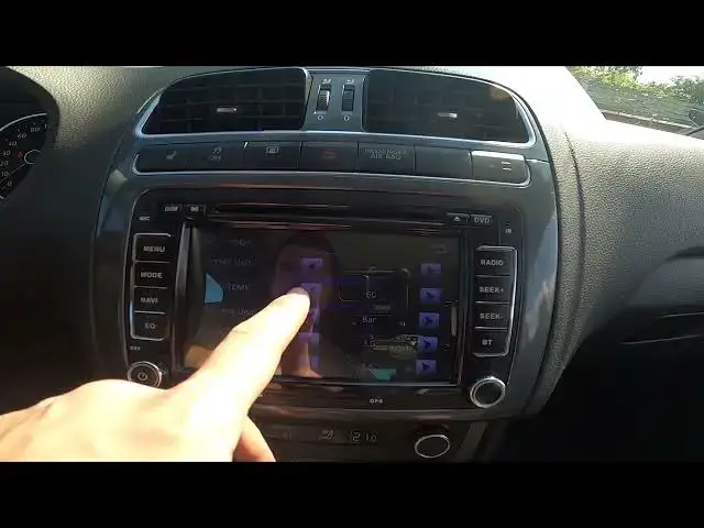 'Video thumbnail for How to Manage TPMS System in Your Volkswagen Polo V ( 2009 - 2017 ) | Adjust Tyre Pressure Monitor'