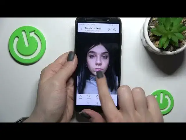 Video thumbnail for How to Turn Off Mirror Effect in HUAWEI Y5p – Reflection Feature Management