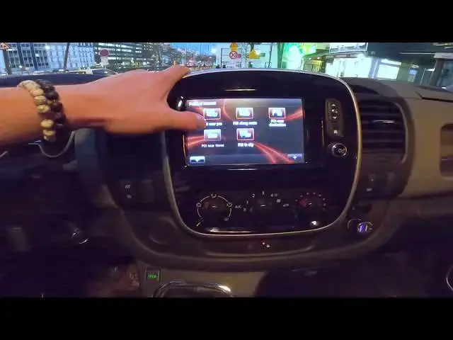 'Video thumbnail for How to Find Points of Interest in Navigation in Renault Trafic III ( 2014 – now )'