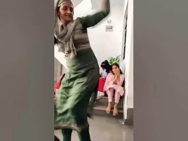 Video thumbnail for हरयाणवी लोक गीत डांस | #Short #Shorts | Happy Lokgeet