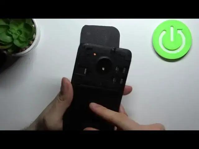 Video thumbnail for How to Remove Back Cover in NOKIA C20 – Remove Battery Tutorial