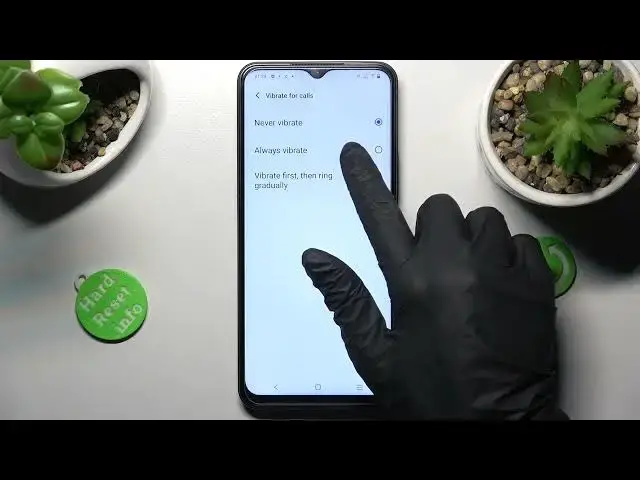 Video thumbnail for How to Find and Enter the Vibration Settings on the VIVO Y35