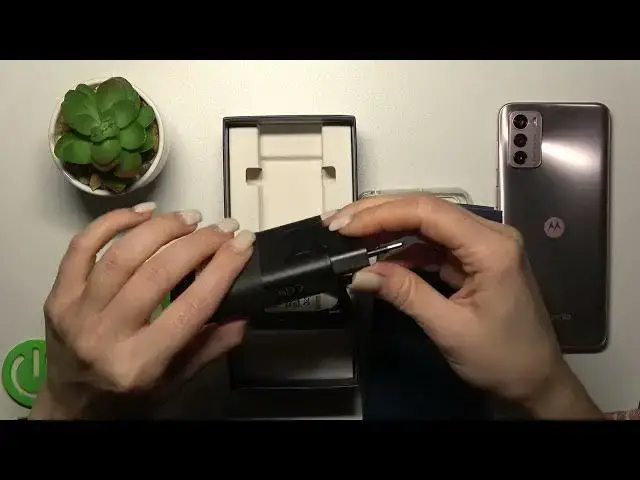 'Video thumbnail for Does MOTOROLA Moto G42 Comes with Charger? / What in the MOTOROLA Moto G42 box?'
