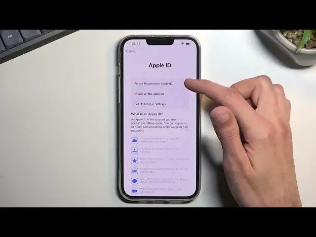 Video thumbnail for How to Set Up iPhone 14 Plus