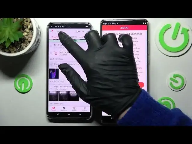 Video thumbnail for Transfer files from a Motorola Device to MOTOROLA EDGE 30 ULTRA {Send anywhere}