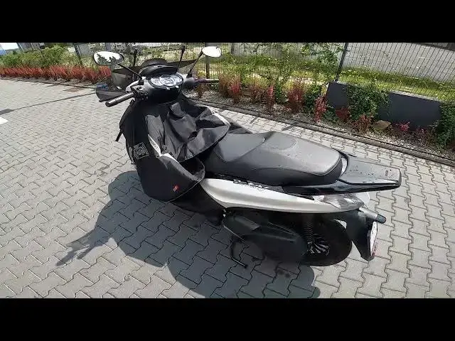 Video thumbnail for How to Identify Piaggio Beverly ( 2021 – now ) | Find Model of Piaggio Beverly ( 2021 – now )