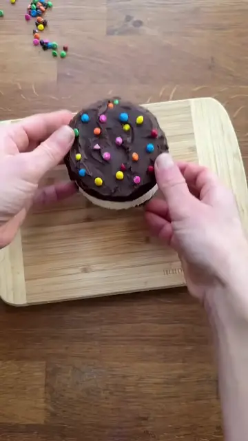 Video thumbnail for Cosmic brownie cookie ice cream sandwich  cookies  brownie  recipe  dessert  sourdough(720P HD)