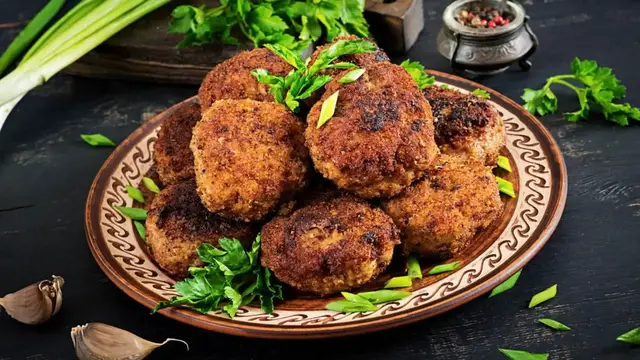 Video thumbnail for Peshawari Chapli Kabab Recipe