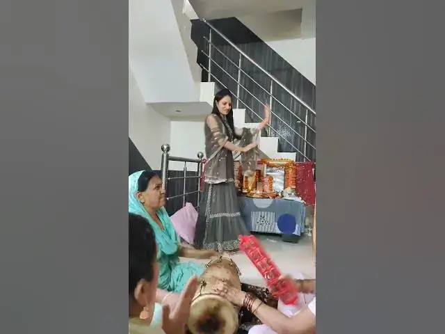 Video thumbnail for बहन जितना सुथरा तो कोई न नाची,मजा आ गया#happy_lokgeet #trending #viral #haryanvibhajan #dance