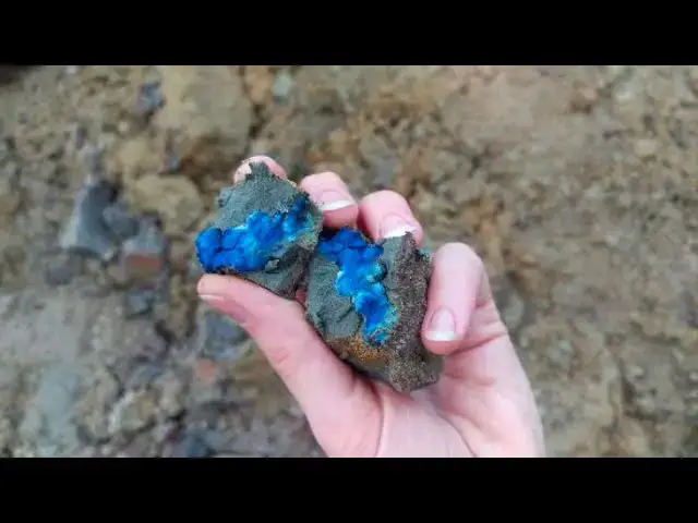 Video thumbnail for Man Finds Rock on Beach But when Jeweler Sees It, Says this Horrible Secret !