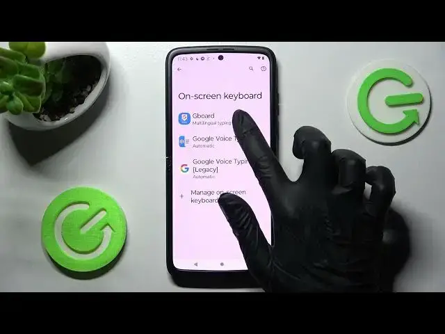 Video thumbnail for MOTOROLA RAZR 2022 - How To Enter Text Correction Settings