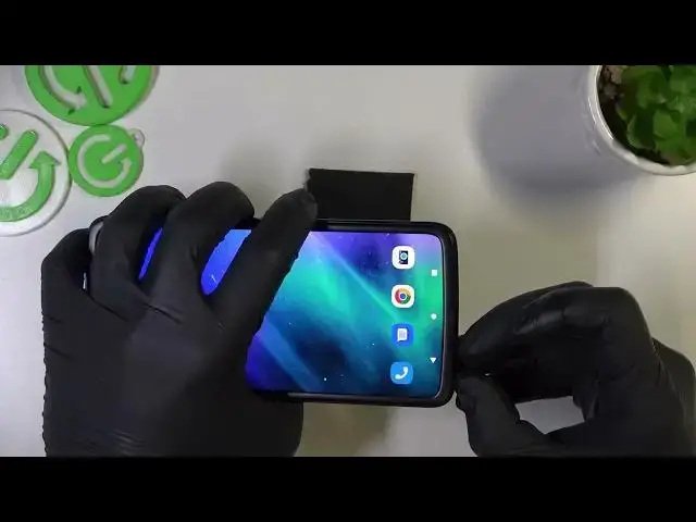'Video thumbnail for Motorola Razr 2022 - Does It Have SD Card Slot'