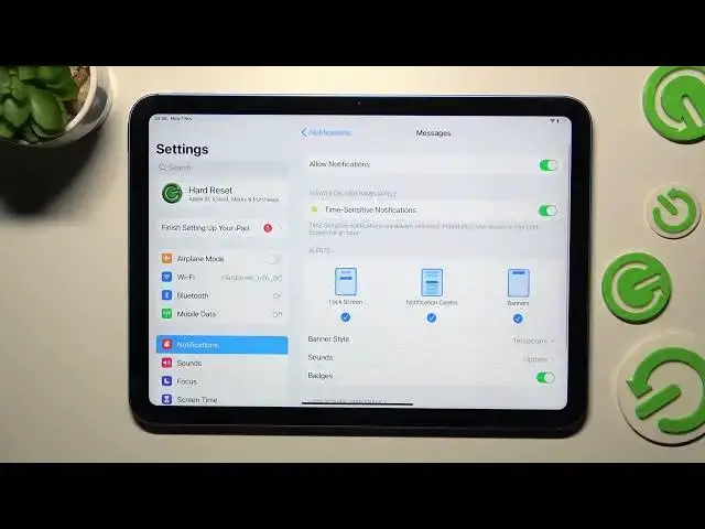 Video thumbnail for How to Turn On / Turn Off App Notifications on the iPad 10th Gen