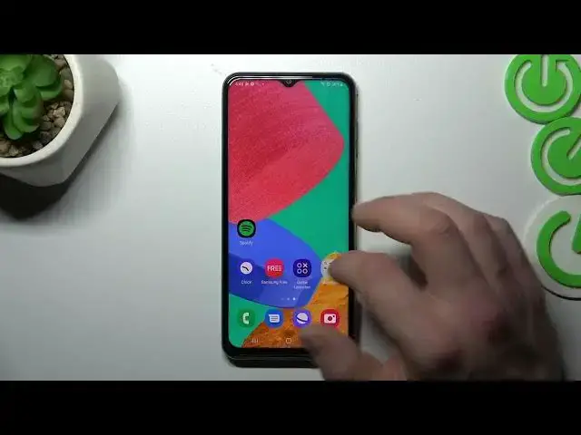 'Video thumbnail for How to Enable App Drawer in Samsung Galaxy M33 - Disable App Menu'