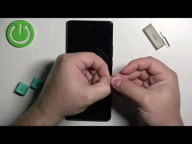'Video thumbnail for How to Insert SIM Card into HUAWEI Nova 10'