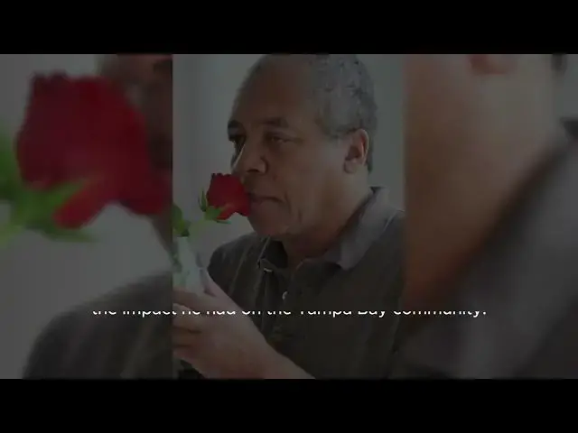 Video thumbnail for Mike Williams Cause Of Death: Tampa Bay Buccaneers Player May Have Died From Dental Hygien