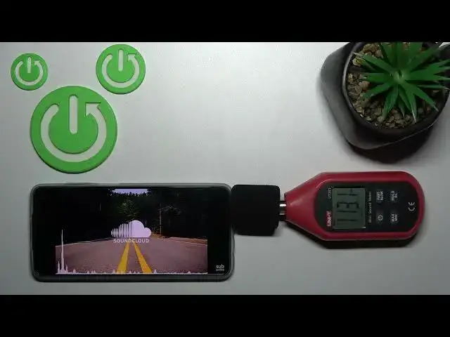 Video thumbnail for What is the Loudest Speaker Volume Available on Motorola Moto G82 - Speaker Volume Test