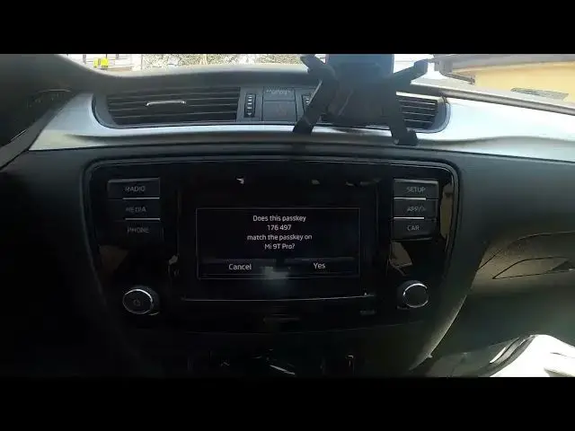 Video thumbnail for How to Pair Smartphone with System via Bluetooth in Skoda Rapid II ( 2012 – 2019 ) - Connect Phone
