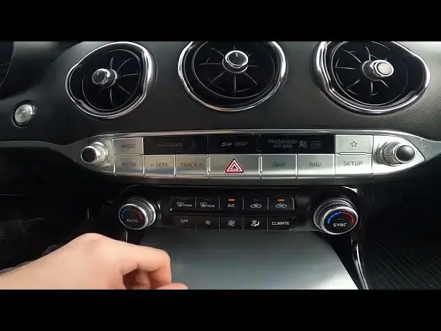Video thumbnail for How to Turn the Climate Control Off in Kia Stinger ( 2017 – now )