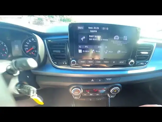 Video thumbnail for How to Change Airflow Power in Kia Rio IV ( 2017 – now ) | Adjust Blowing Power