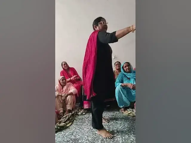 Video thumbnail for मन बुलाव था छोरा बाह्मण का,यार जवानी का छोरा बाह्मण का #viral #dance #जकड़ी #रागनी