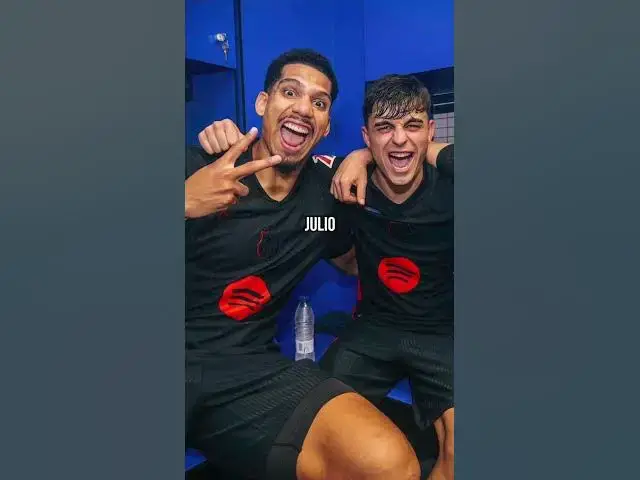 Video thumbnail for ARAÚJO ACORTA SUS VACACIONES Y YA SE ENTRENA EN BARCELONA