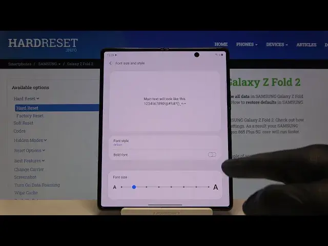 'Video thumbnail for How to Change Font Size in SAMSUNG Galaxy Z Fold 2 - Update Font'