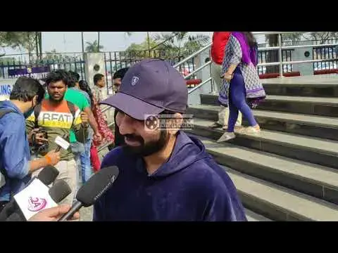 Video thumbnail for BIGG BOSS WINNER AKHIL SARTHAK | Lucky Lakshman Movie Review | Friday Entertainment