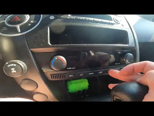 'Video thumbnail for How to Enable or Disable Auto Airflow Circulation in SsangYong Kyron ( 2005 – 2014 )'