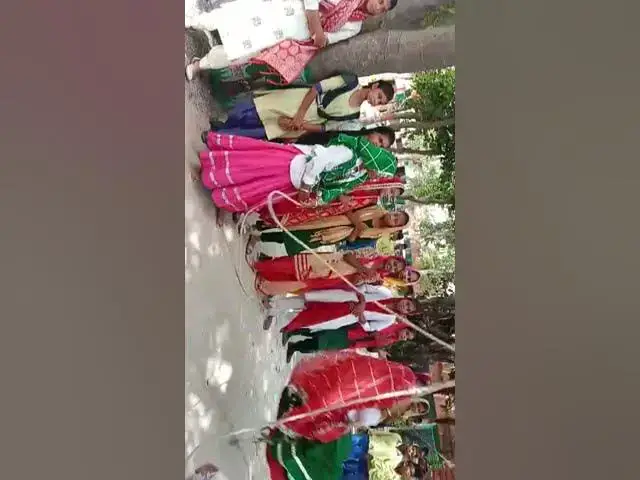 Video thumbnail for तीज उत्सव पुरी हरयाणवी संस्कृति के साथ मेरी प्यारी बहू अपने स्टूडेंट के sath #happy_lokgeet