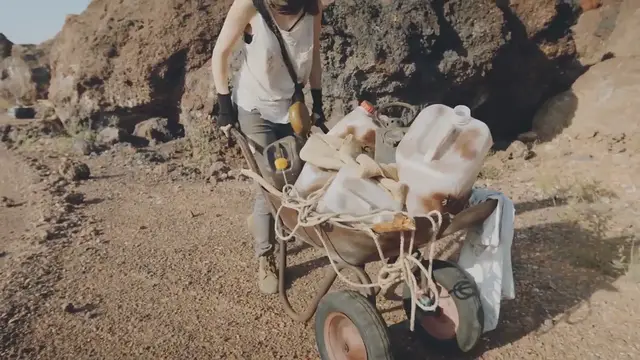 Video thumbnail for Post-Apocalyptic Survival Horror Game