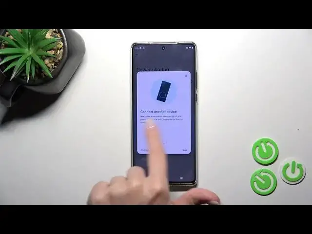 'Video thumbnail for Motorola Edge 30 Ultra - How To Turn On & Off Wireless Sharing'