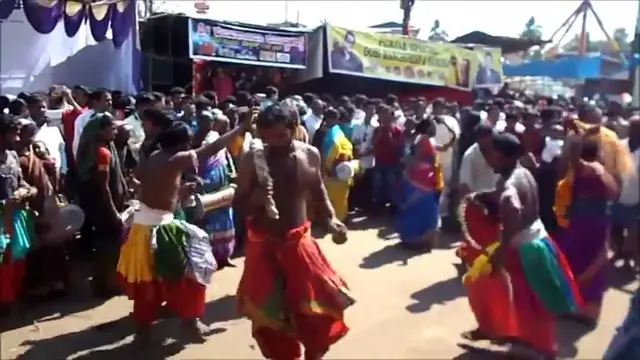 Video thumbnail for LAMANI DANCE ON STREET./street dance by Lamani./Indian street dance