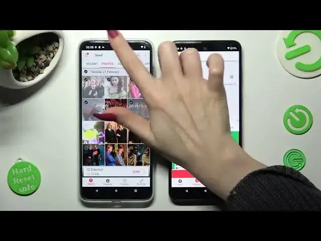 Video thumbnail for How to Transfer files from an Android Device to Motorola Moto G53 – Install Send Anywhere