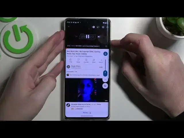 Video thumbnail for Does MOTOROLA Edge 30 Ultra Have Stereo Speaker?