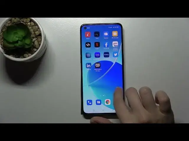 Video thumbnail for How to Create and Configure the Home Screen Folders on OPPO Reno6 5G