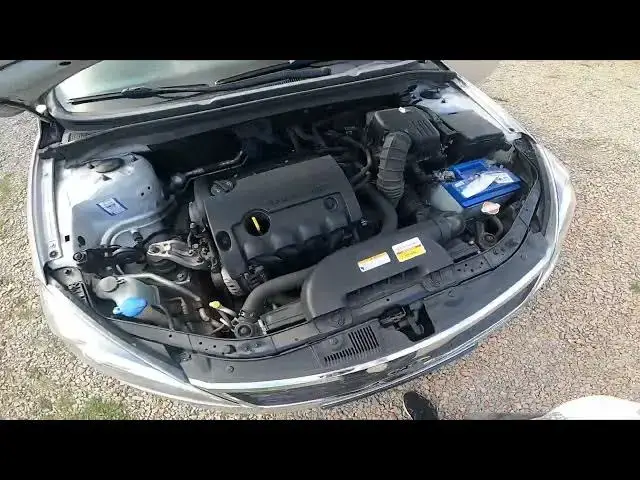 'Video thumbnail for How to Lift the Hood Up in Kia Ceed I ( 2006 – 2012 ) - Open Bonnet by Lever'