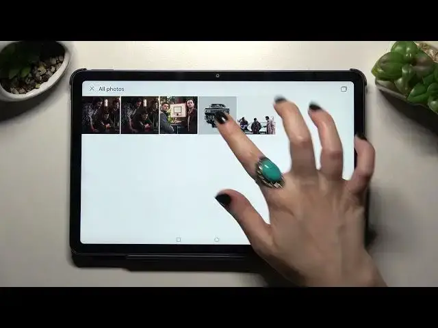 'Video thumbnail for HUWAEI Matepad 10.4 2022 - How To Change & Customize Keyboard Theme'