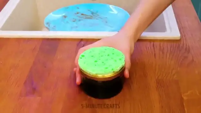 'Video thumbnail for Transform Your Home with These Genius Cleaning Hacks'