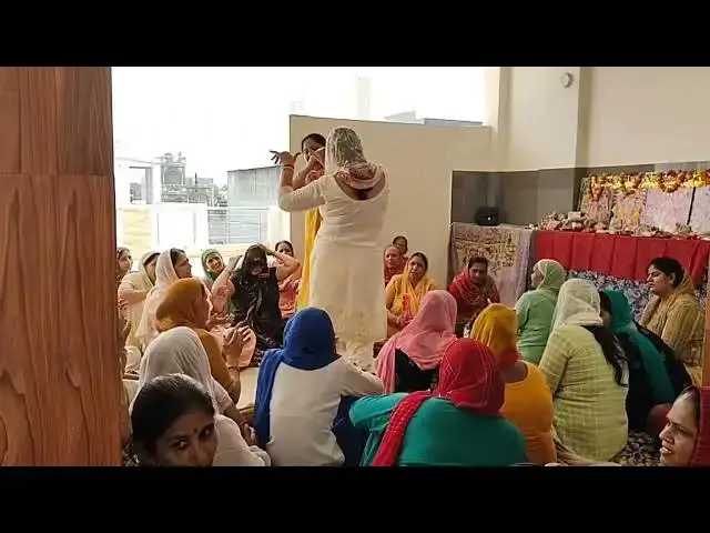 Video thumbnail for MERA MANVA BOLE OMNAM मेरा मनवा बोले ओमनाम BY HAPPY SHARMA भोले जी का भजन