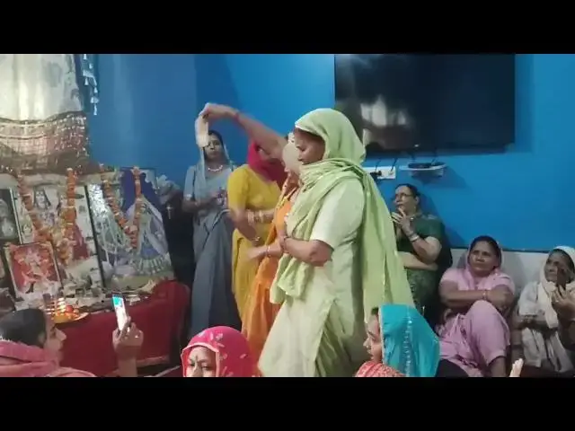 Video thumbnail for बालाजी मन बुलाव हे पपहिया पीपल पे बोला,मंगलवार सपेशल#happy_lokgeet #trending #viral #डांस भजन