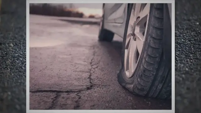 Video thumbnail for Comment réparer un pneu qui fuit de l’air autour de la jante – Codes OBD OBD II Codes de panne Codes DTC Réparation