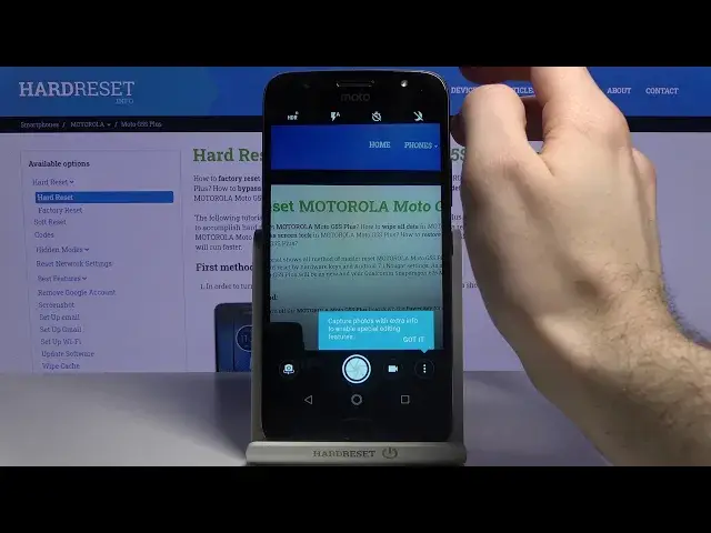 Video thumbnail for How to Use Camera Timer in MOTOROLA Moto G5S Plus – Adjust Photo Countdown