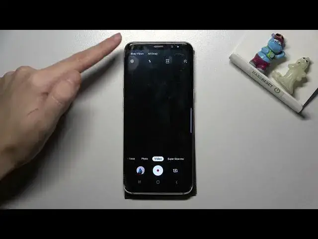 'Video thumbnail for How to Activate Image Stabilization on SAMSUNG Galaxy S8'